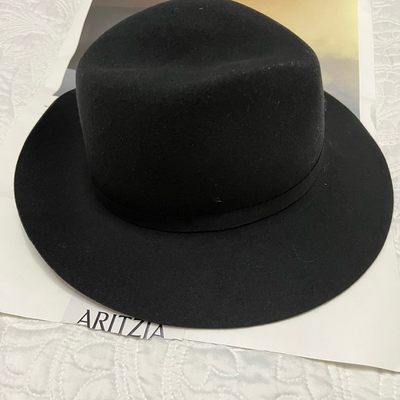 Aritzia Auxiliary Wool Fedora (M/L) - Picture 8 of 8
